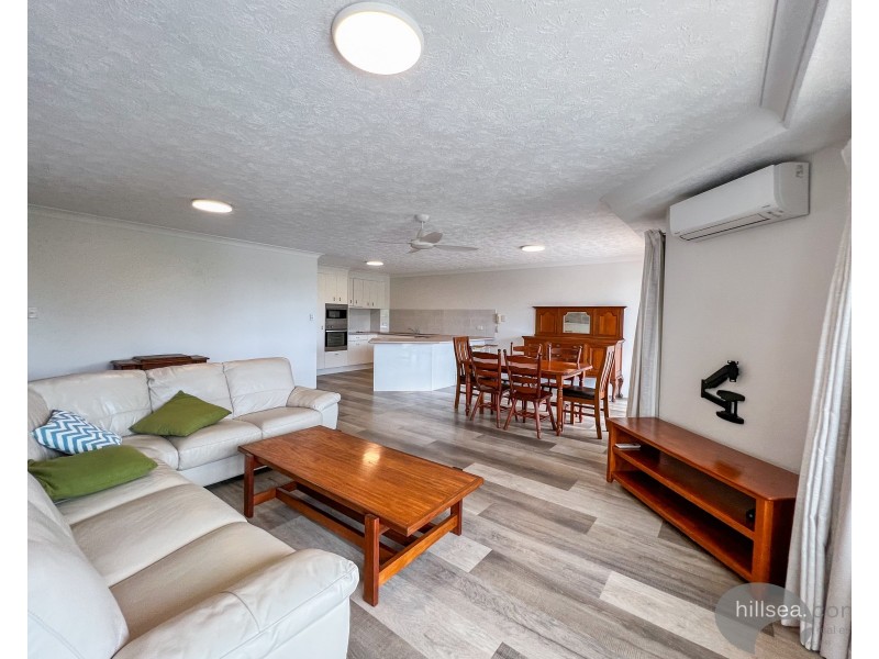 9/9 Madang Crescent, Runaway Bay QLD 4216