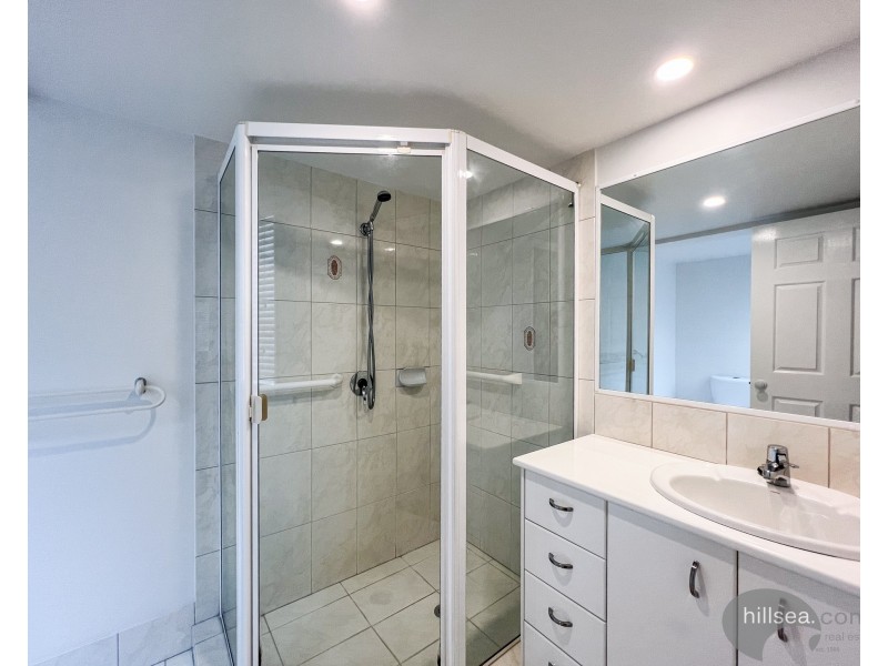 9/9 Madang Crescent, Runaway Bay QLD 4216