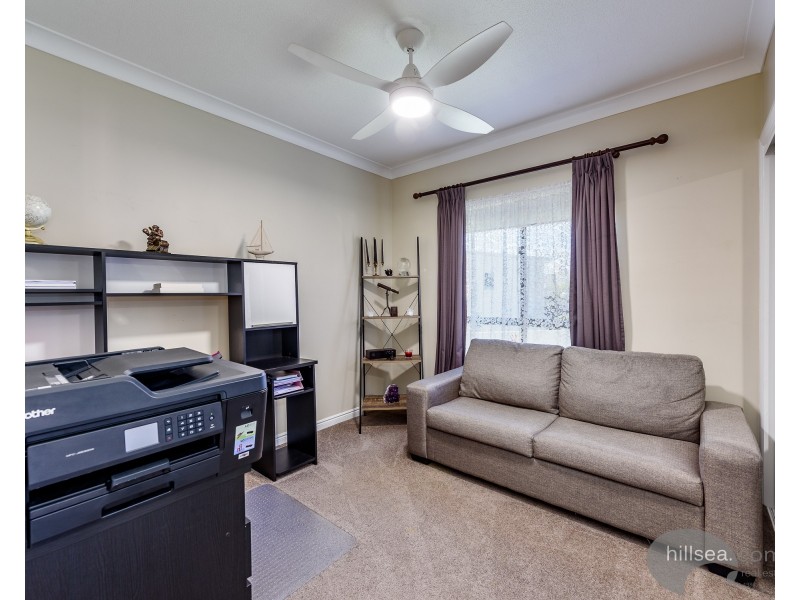 7010 Phoenix Palms Drive, Hope Island QLD 4212