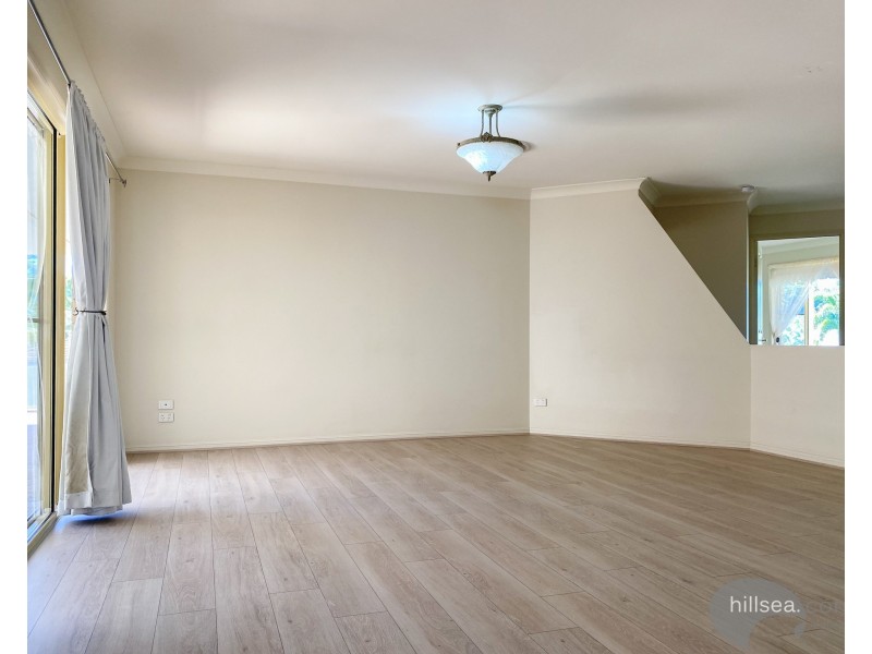 45 Inverness Way, Parkwood QLD 4214