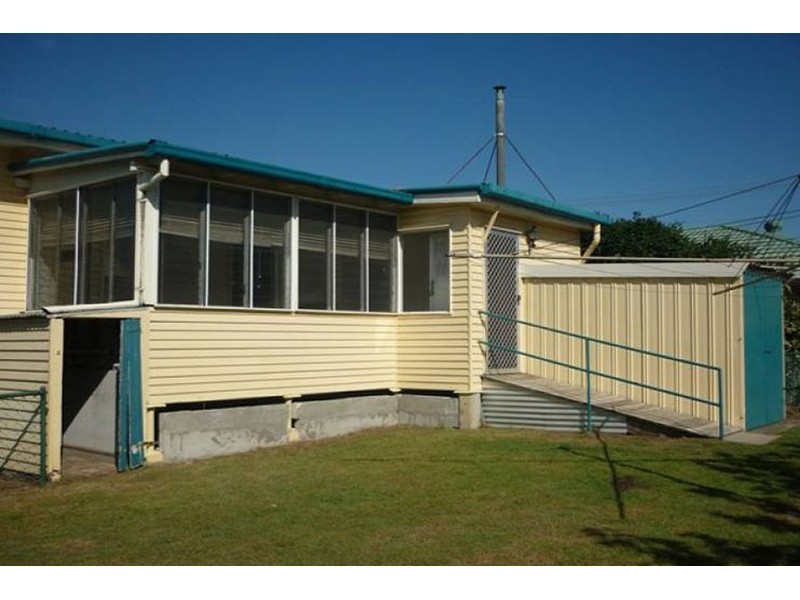 21 Swallow Avenue, Paradise Point QLD 4216