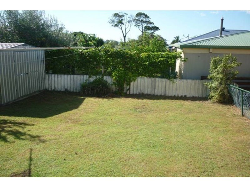 21 Swallow Avenue, Paradise Point QLD 4216