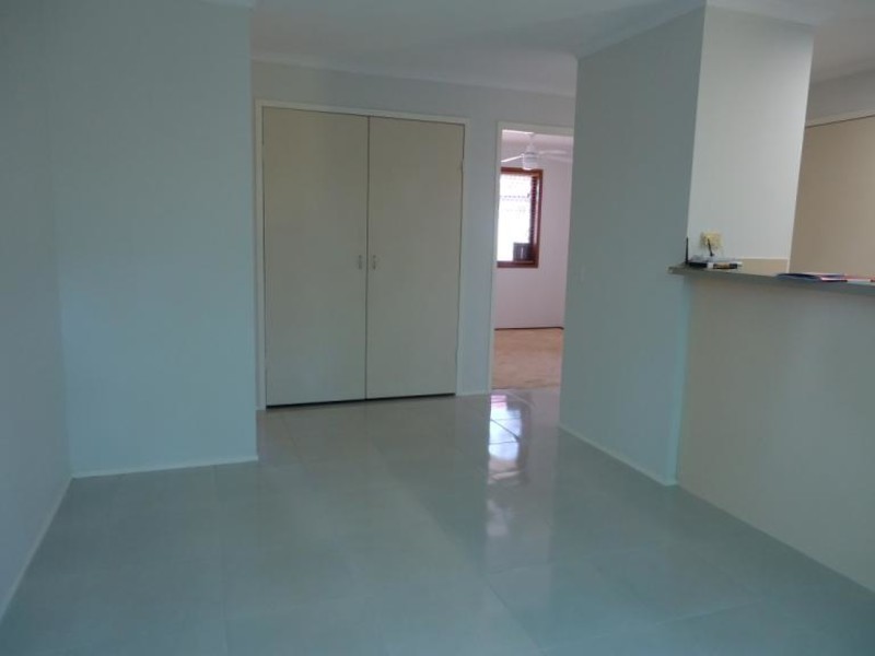 2/11 Botanical Drive, Labrador QLD 4215