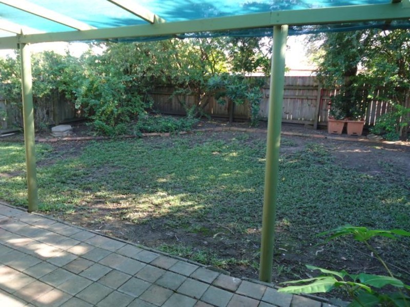 2/11 Botanical Drive, Labrador QLD 4215