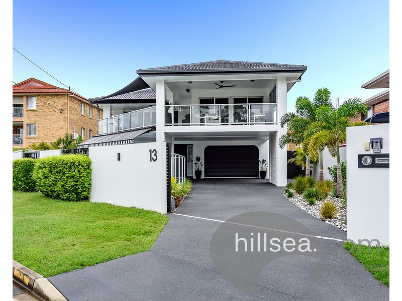 Paradise Point QLD 4216