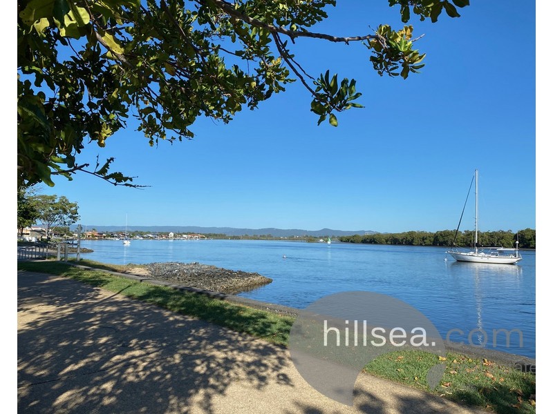 Paradise Point QLD 4216