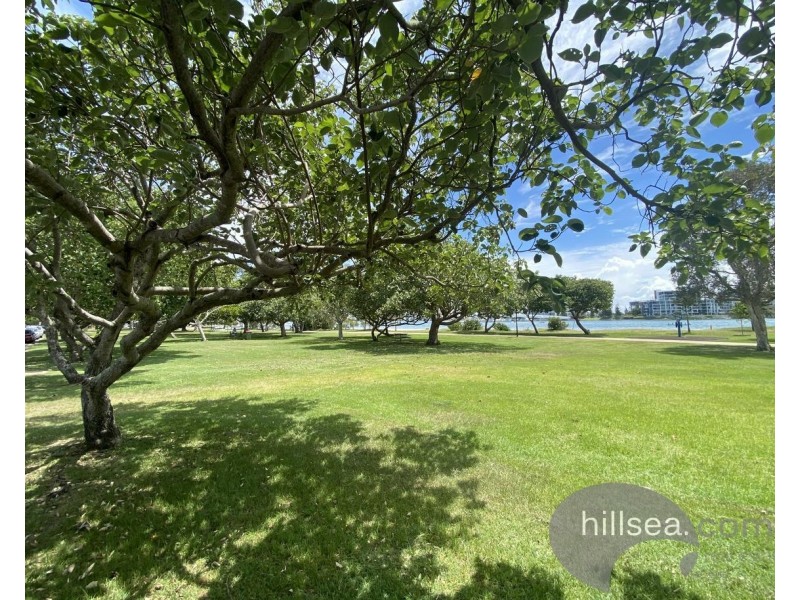 2/9 Topaz Court, Hollywell QLD 4216