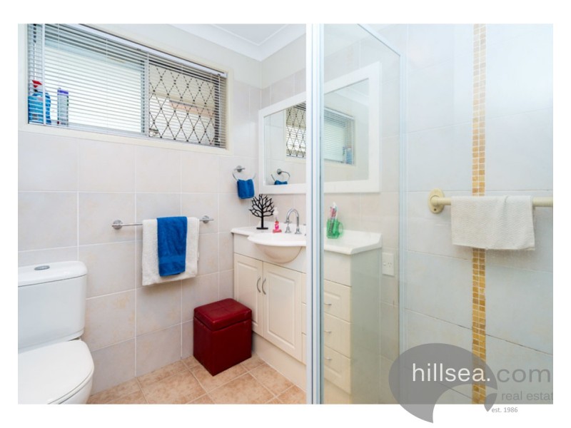 1/275 Bayview Street, Hollywell QLD 4216