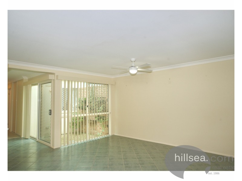 1/8 Jenaya Place, Labrador QLD 4215