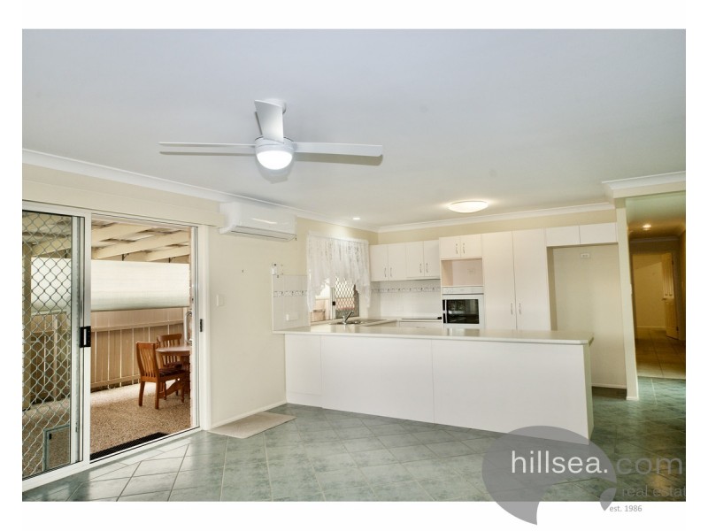 1/8 Jenaya Place, Labrador QLD 4215