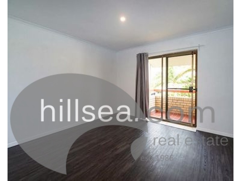 10/106 Bayview Street, Runaway Bay QLD 4216