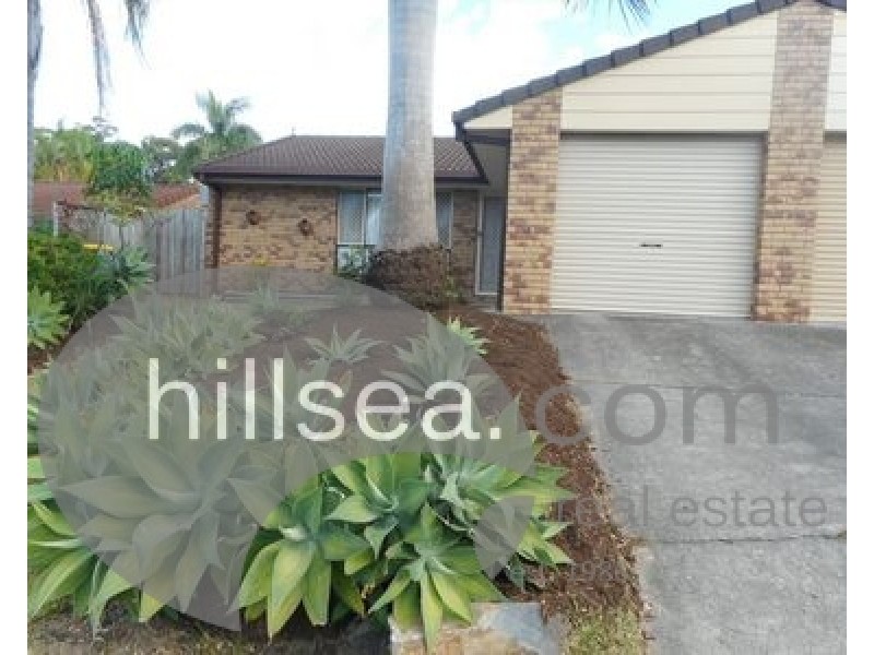 2/9 Cassandra Court, Labrador QLD 4215