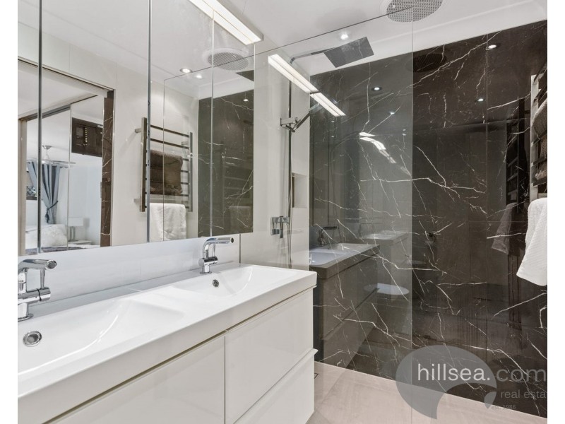 19 Cattleya Court, Hollywell QLD 4216