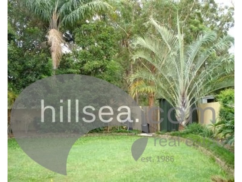 1/26 Nina Parade, Arundel QLD 4214