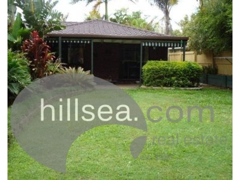 1/26 Nina Parade, Arundel QLD 4214