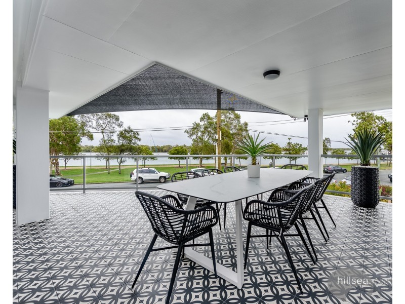 13 Esplanade West, Paradise Point QLD 4216