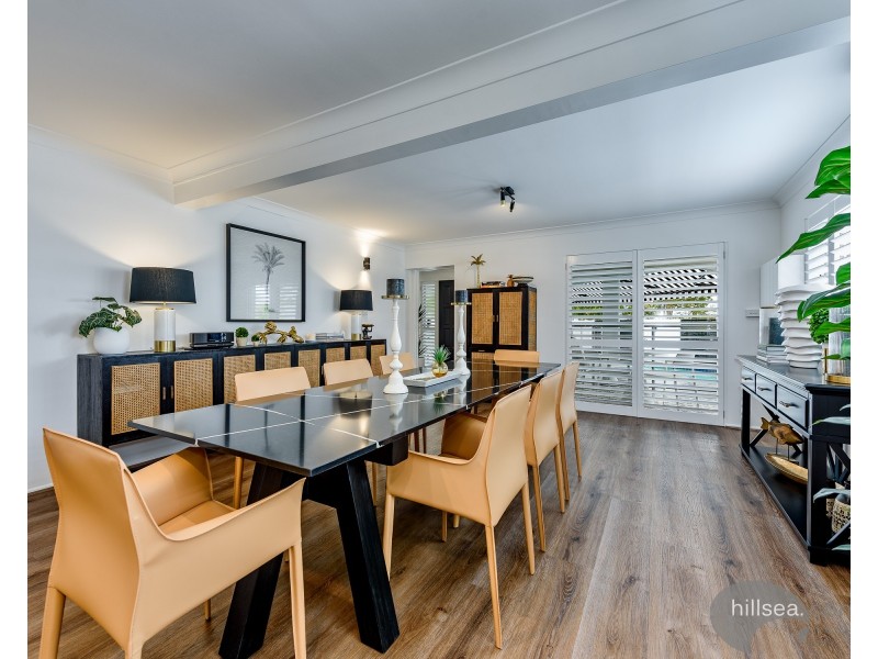 13 Esplanade West, Paradise Point QLD 4216