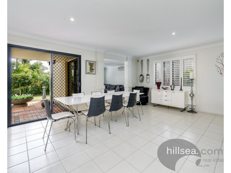 287 Napper Road, Arundel QLD 4214