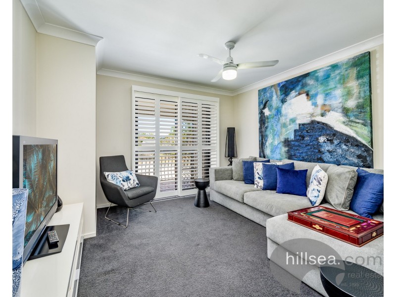 287 Napper Road, Arundel QLD 4214