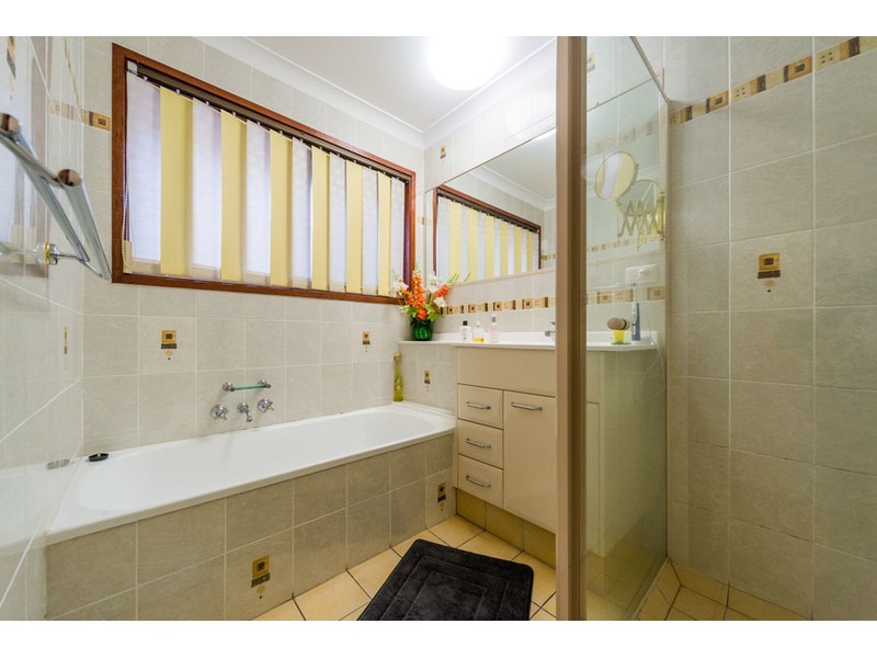 7 Magellan Avenue, Hollywell QLD 4216