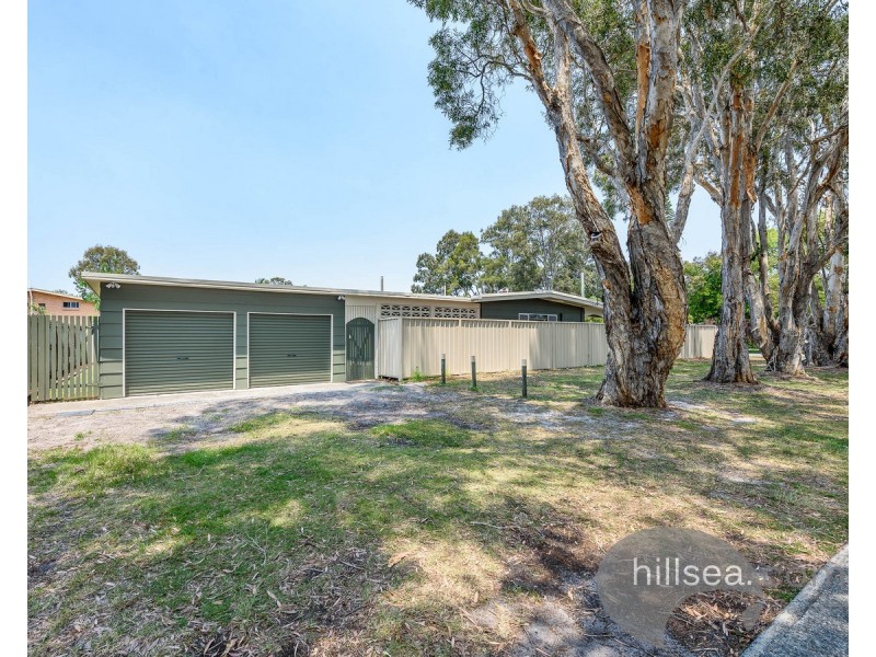 13 Milton Avenue, Paradise Point QLD 4216