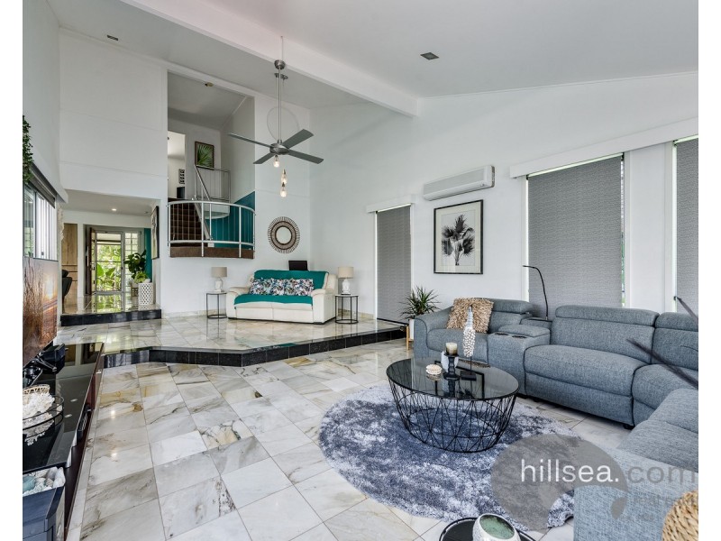 172 Morala Avenue, Runaway Bay QLD 4216