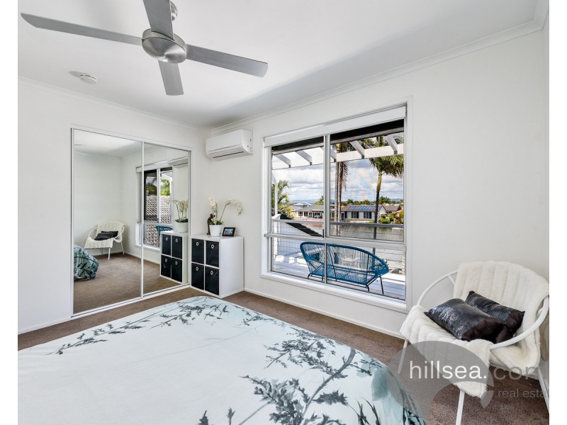 172 Morala Avenue, Runaway Bay QLD 4216