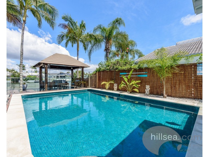172 Morala Avenue, Runaway Bay QLD 4216