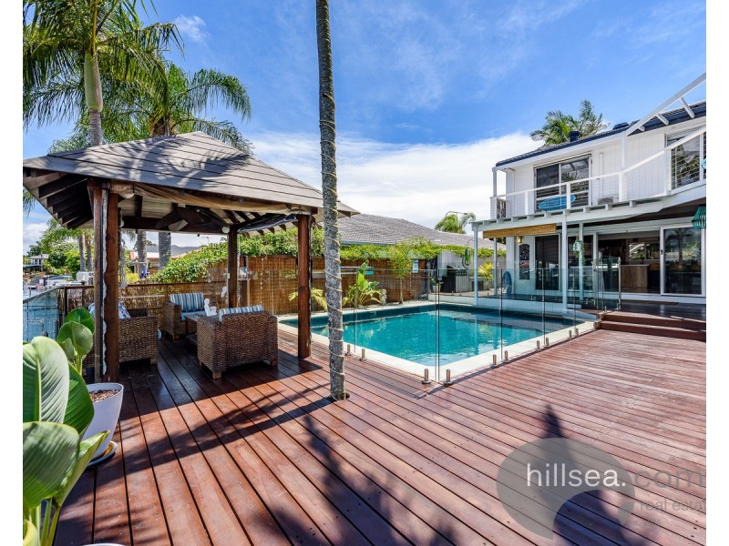 172 Morala Avenue, Runaway Bay QLD 4216