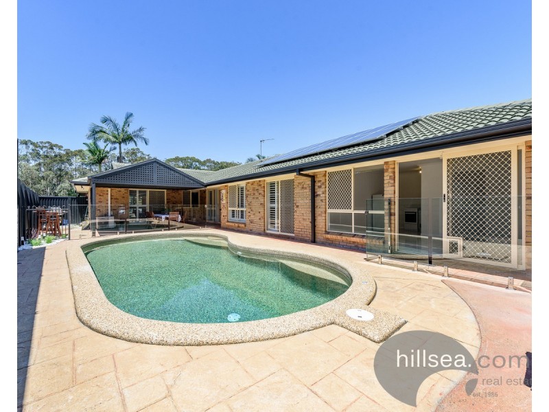 4 Hirono Court, Parkwood QLD 4214