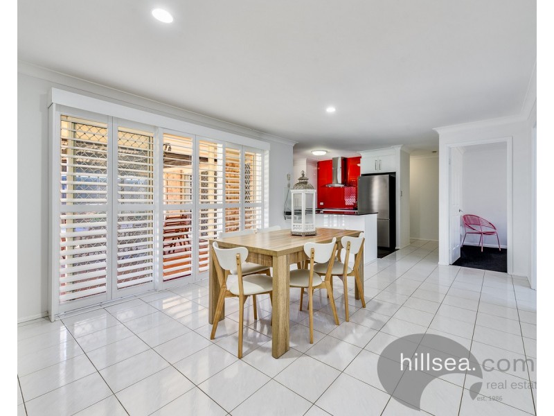4 Hirono Court, Parkwood QLD 4214