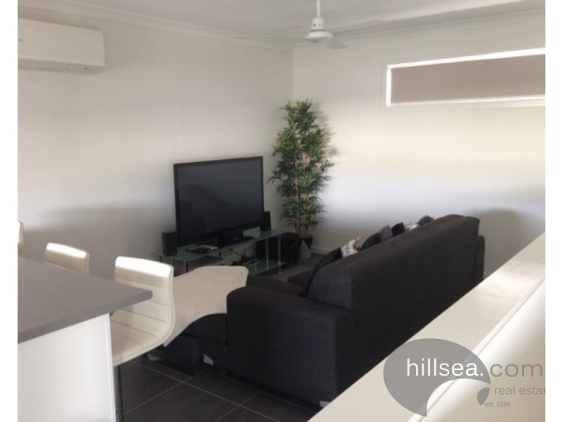 5/5 Hutchins  Lane, Willow Vale QLD 4209
