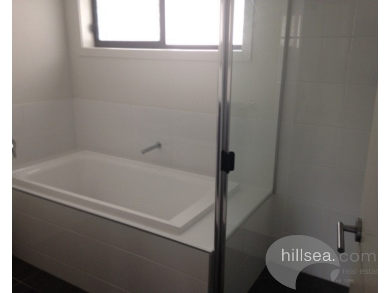5/5 Hutchins  Lane, Willow Vale QLD 4209