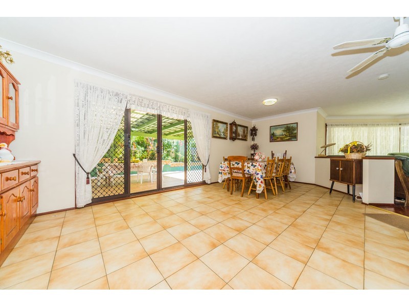 51 Riversdale Drive, Oxenford QLD 4210