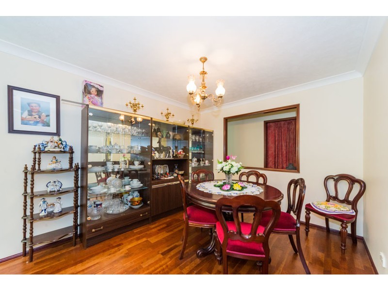 51 Riversdale Drive, Oxenford QLD 4210