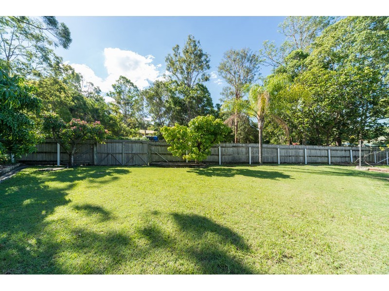 51 Riversdale Drive, Oxenford QLD 4210