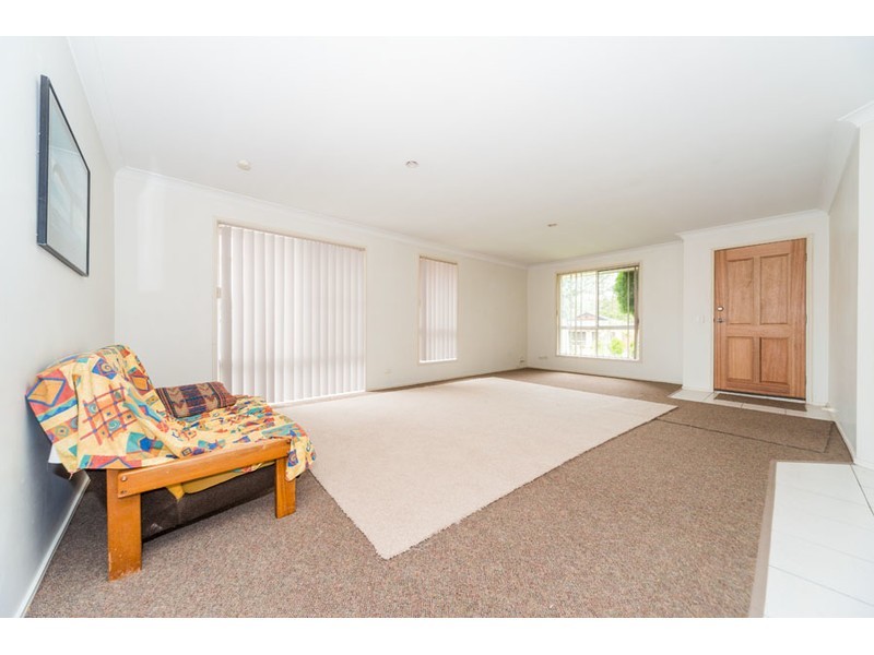 19 Fairweather Drive, Parkwood QLD 4214