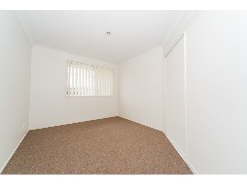 19 Fairweather Drive, Parkwood QLD 4214