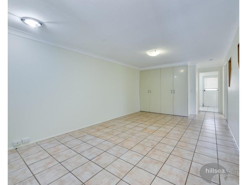 1/54 Markham Avenue, Runaway Bay QLD 4216