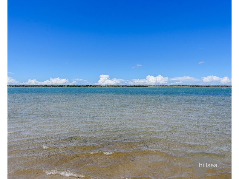 1/54 Markham Avenue, Runaway Bay QLD 4216
