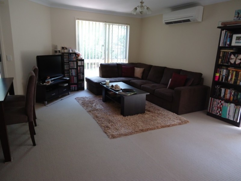 4/90 Pohlman Street, Southport QLD 4215