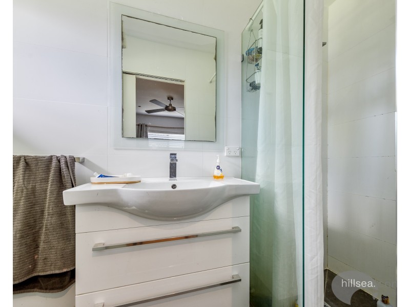 4 St Nicholas Street, Runaway Bay QLD 4216