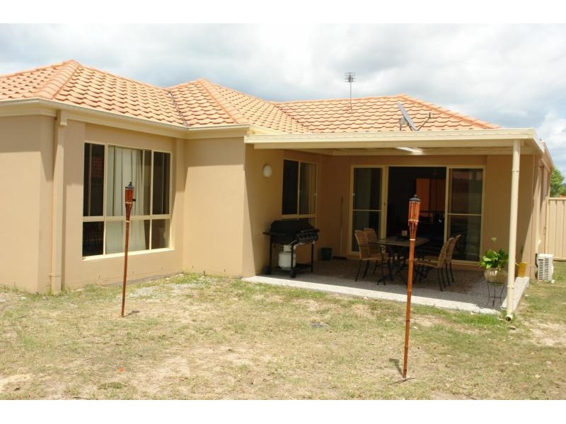 41 Tiger Drive, Arundel QLD 4214