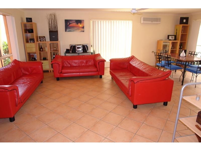 41 Tiger Drive, Arundel QLD 4214