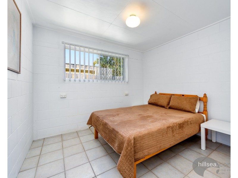 14 Thrush Avenue, Paradise Point QLD 4216