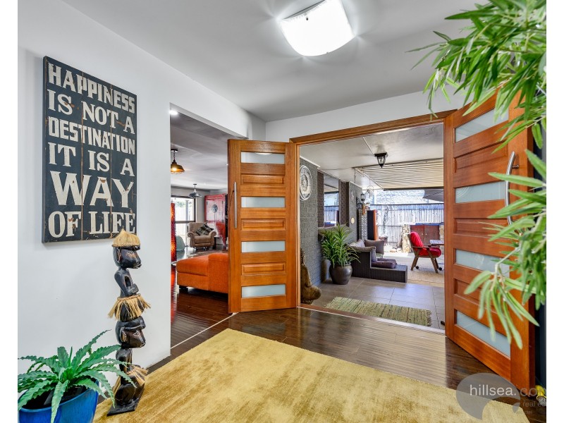 60 Columbus Drive, Hollywell QLD 4216