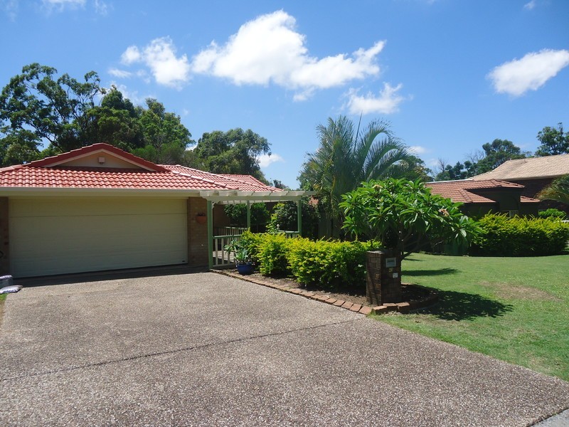 43 Desert Falls Crescent, Parkwood QLD 4214