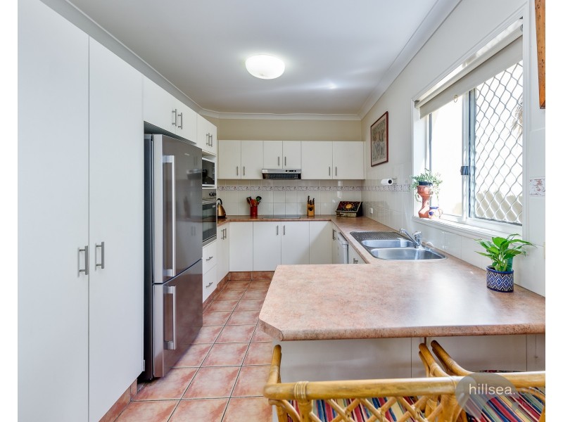 11 Siena Place, Coombabah QLD 4216
