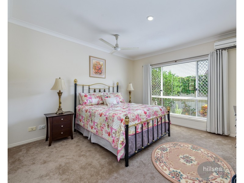 11 Siena Place, Coombabah QLD 4216