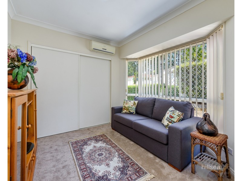 11 Siena Place, Coombabah QLD 4216